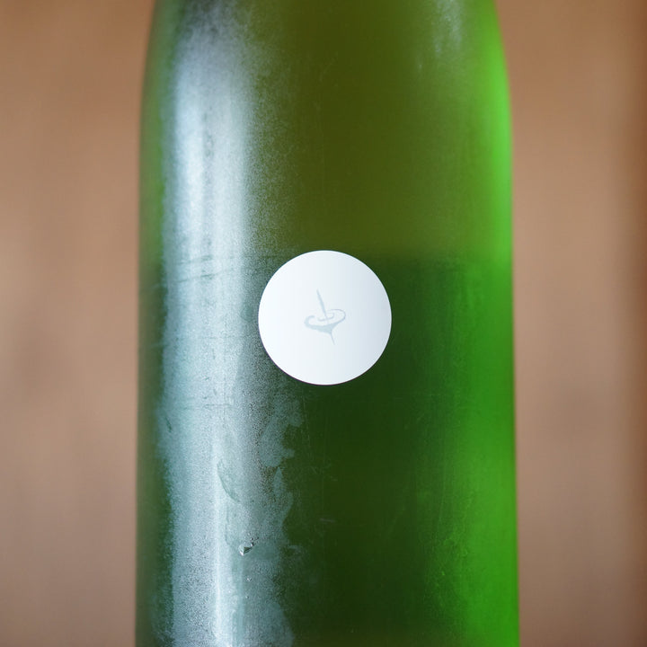 独楽蔵  直汲み 特別純米 しぼりたて生原酒 720ml