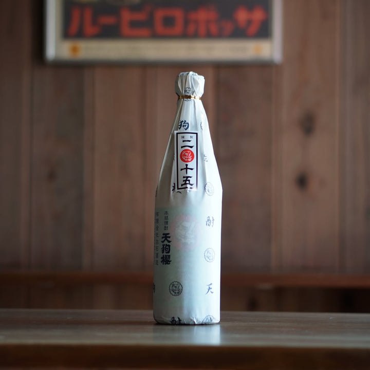 天狗櫻 熟成酒  25度 720ml